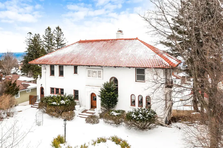 2514 E Superior Street, Duluth, MN 55812 - #2