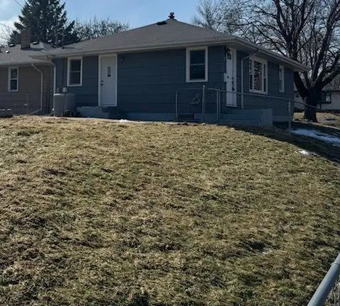 44 Bernard Street E, West Saint Paul, MN 55118 - #2