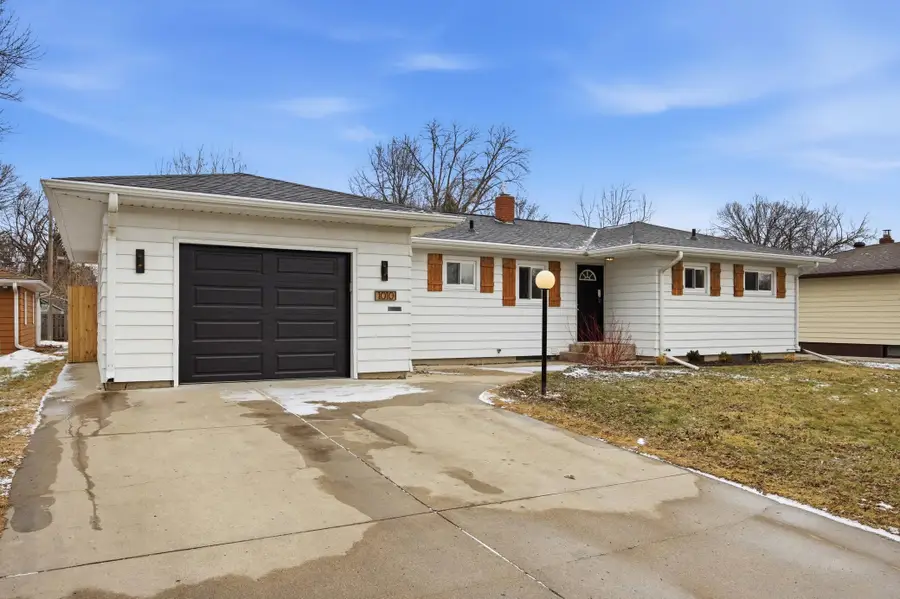 1010 River Drive, Moorhead, MN 56560 - #2