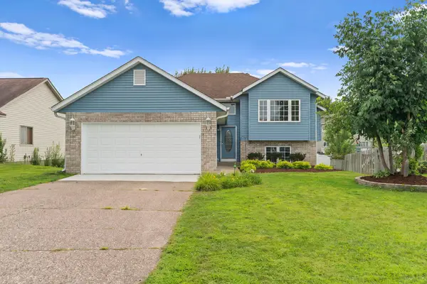 3020 Asarum Court, Shakopee, MN 55379