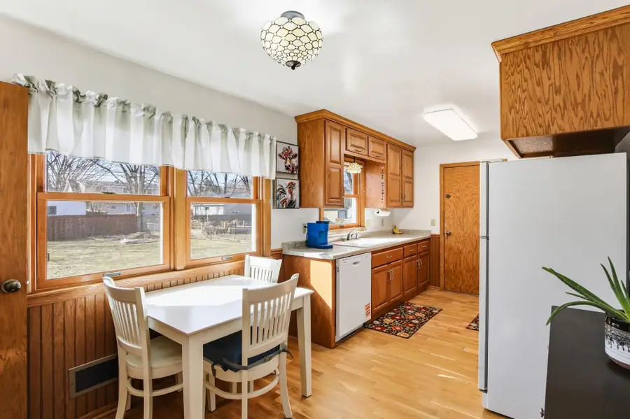 909 14th Street W, Hastings, MN 55033 - #3