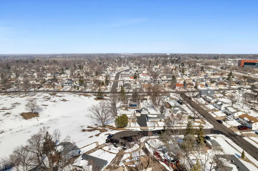 2189 Howard Court, Saint Paul, MN 55119 - #3