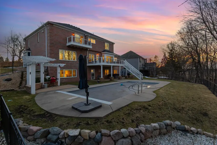 10692 Mount Curve Road, Eden Prairie, MN 55347 - #2