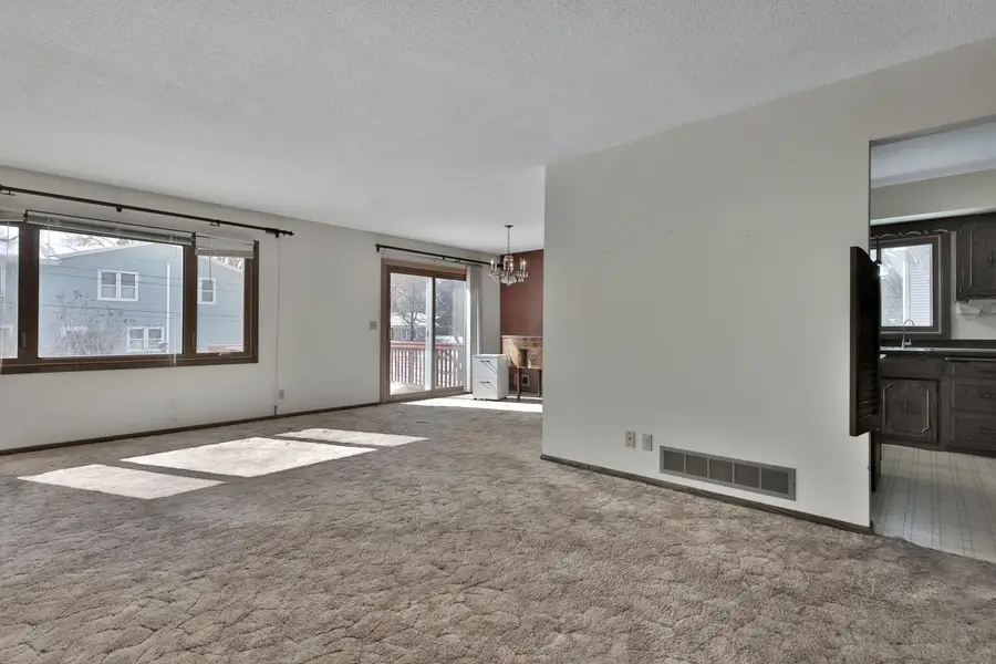 738 County Road B E, Maplewood, MN 55117 - #3