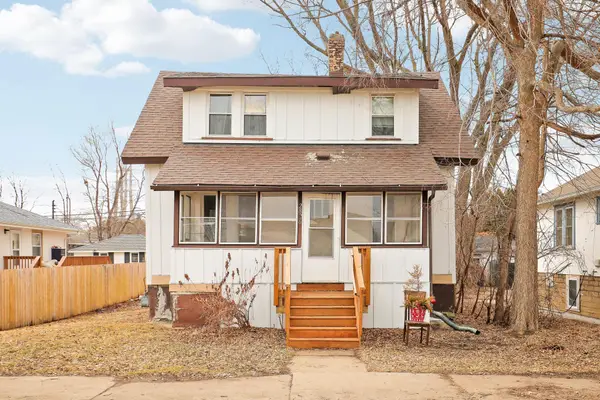 2826 Grand Street Ne, Minneapolis, MN 55418