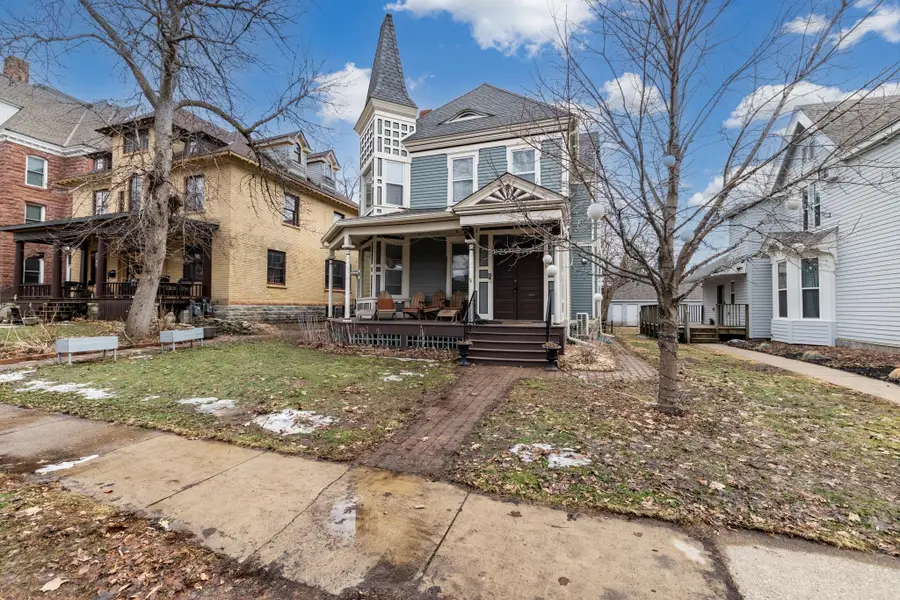 546 Ashland Avenue, Saint Paul, MN 55102 - #2