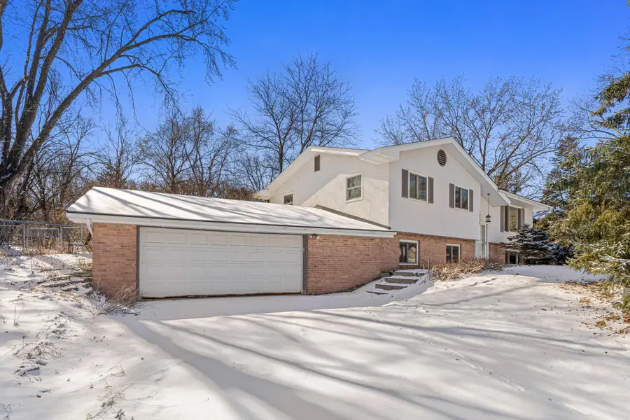 1056 Brooks Avenue W, Roseville, MN 55113 - #2