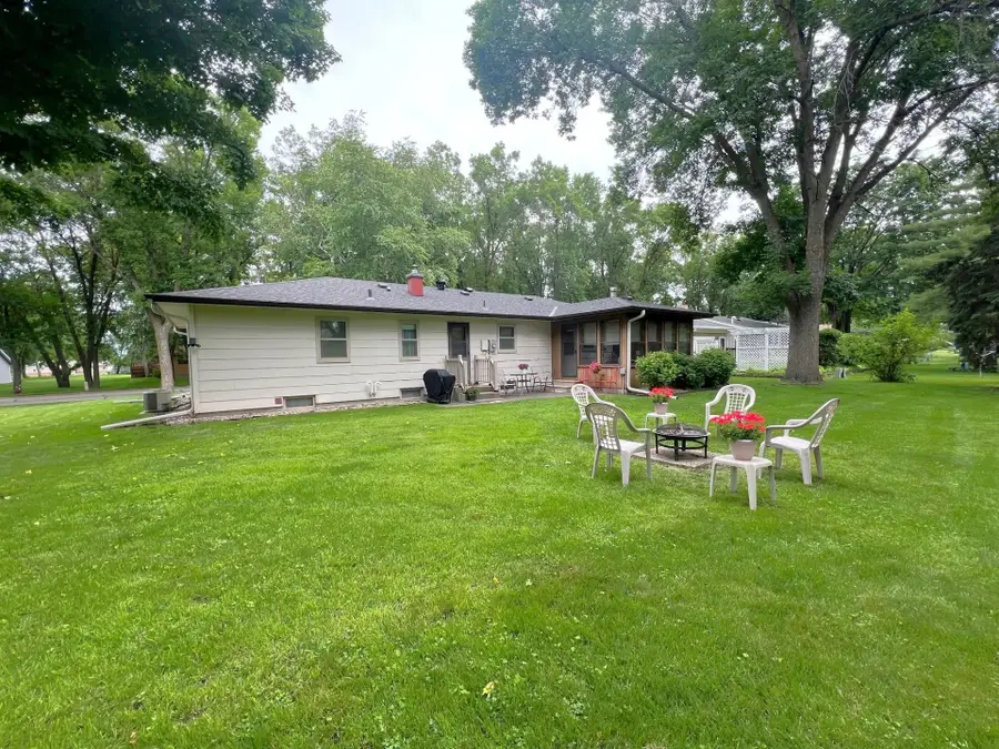 1804 7th Street Sw, Willmar, MN 56201 - #3