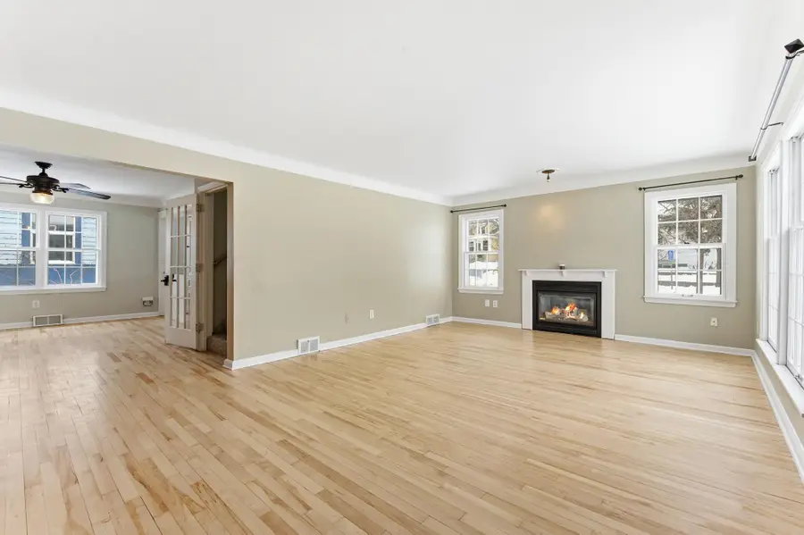 301 E 40th Street, Minneapolis, MN 55409 - #3