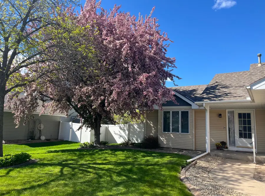 6008 91st Trail N, Brooklyn Park, MN 55443 - #3