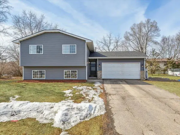 8768 Moorhouse Avenue, Clear Lake, MN 55319