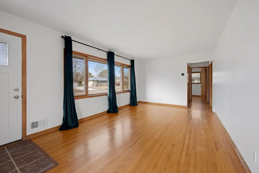 7012 Drew Avenue N, Brooklyn Center, MN 55429 - #2