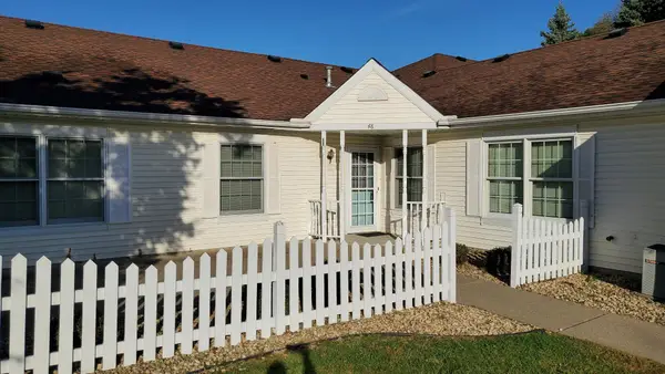 48 Thompson Avenue W #40, West Saint Paul, MN 55118