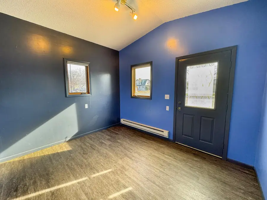 19 N Walker Avenue, New York Mills, MN 56567 - #2