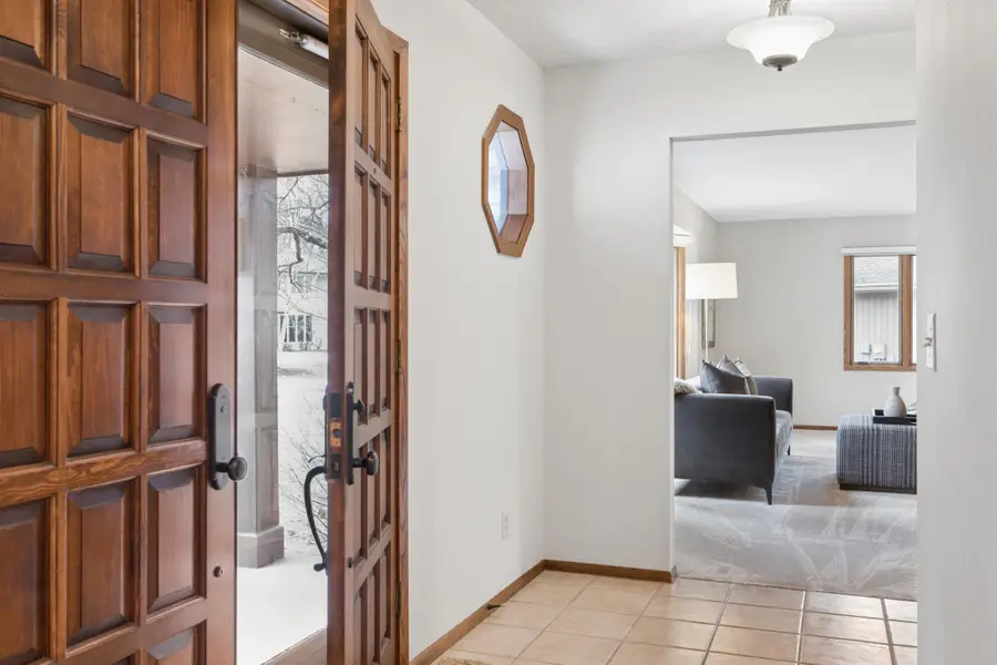 8129 Pennsylvania Circle, Bloomington, MN 55438 - #2