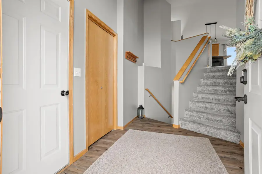 952 38 1/2 Avenue W, West Fargo, ND 58078 - #2