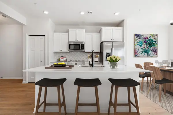 1016 130th Court E, Rosemount, MN 55068