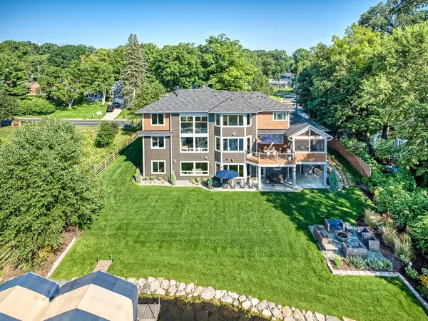 4961 Bartlett Boulevard, Mound, MN 55364