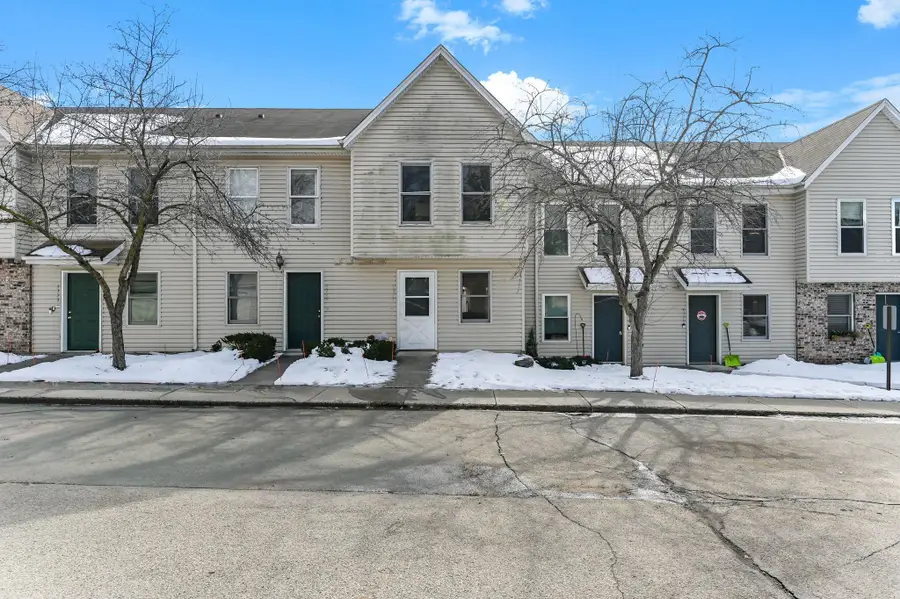 4177 Cj Circle Se, Prior Lake, MN 55372 - #2