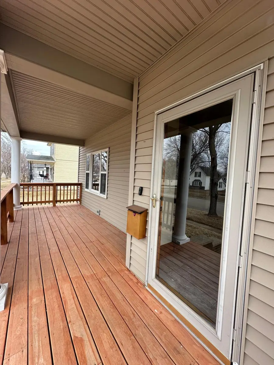 431 W Luverne Street, Luverne, MN 56156 - #2