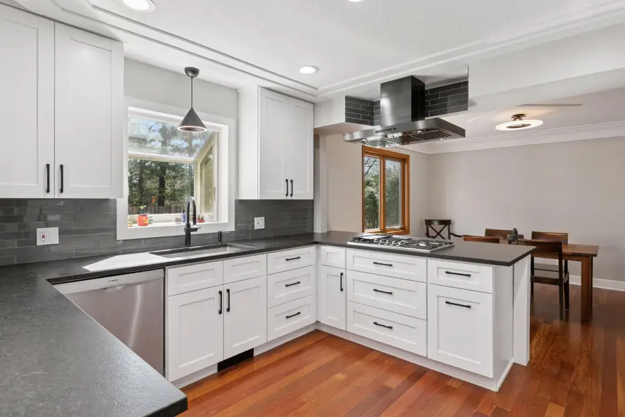 15011 Oakland Avenue, Burnsville, MN 55306 - #2