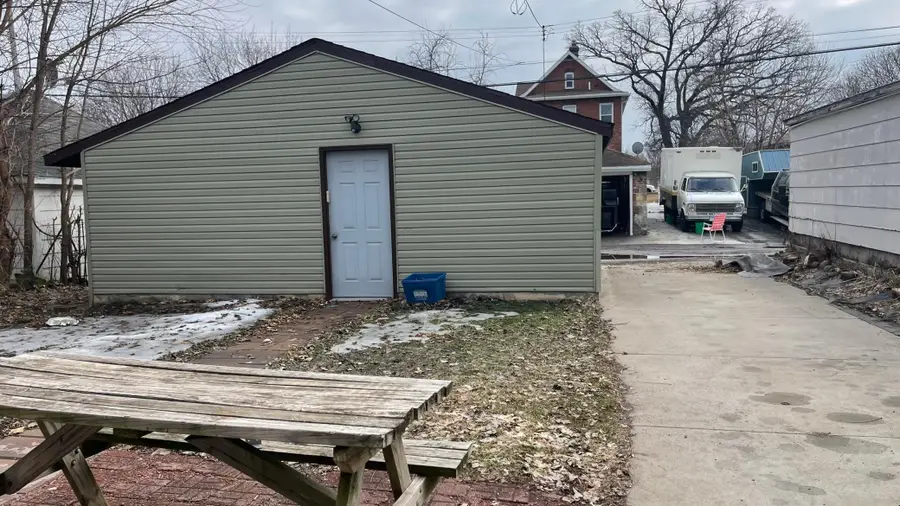 904 Jessamine Avenue E, Saint Paul, MN 55106 - #3