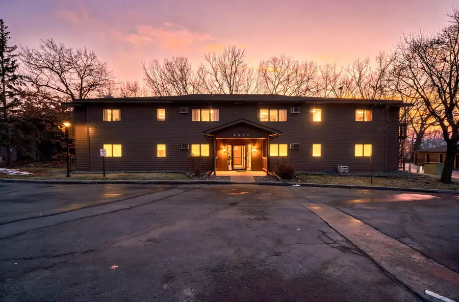 4870 Babcock Trail #333, Inver Grove Heights, MN 55077 - #2