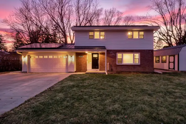 10716 27th Avenue S, Burnsville, MN 55337