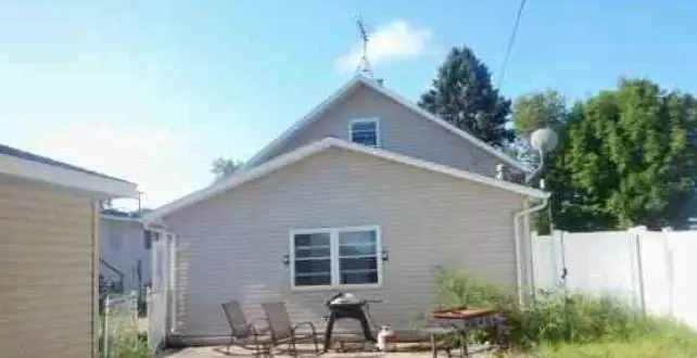 171 3rd Street N, Casselton, ND 58012 - #2