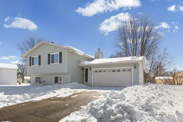 5935 W 136th Street, Savage, MN 55378