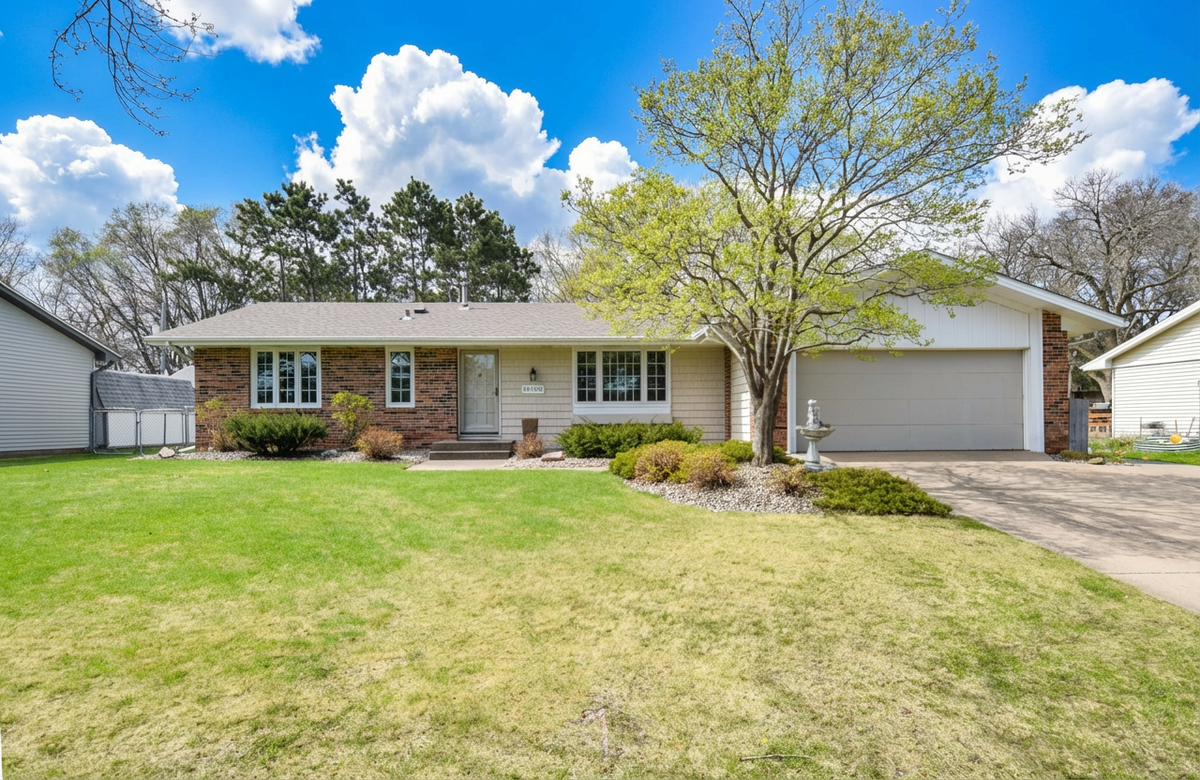 10700 Flora Street Nw, Coon Rapids, MN 55433 - #1