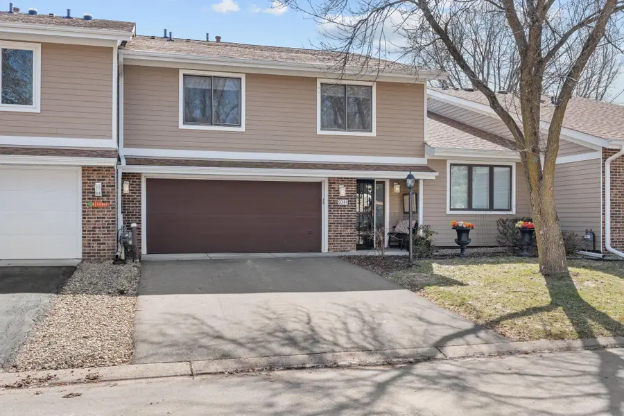 9344 Nesbitt Road, Bloomington, MN 55437 - #2