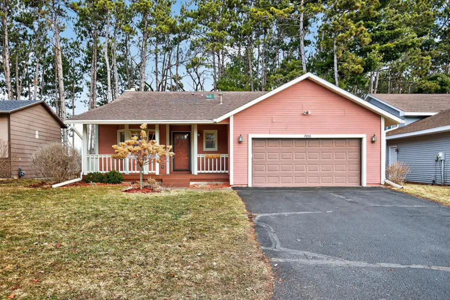 7050 43rd Street N, Oakdale, MN 55128 - #2