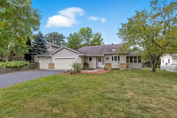 6255 Norwood Lane N, Maple Grove, MN 55369