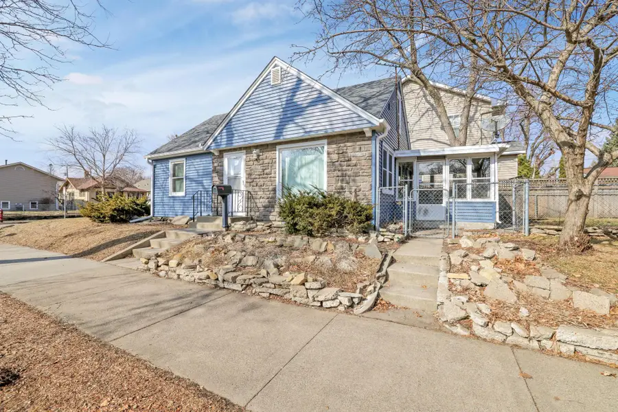 3255 36th Avenue S, Minneapolis, MN 55406 - #2