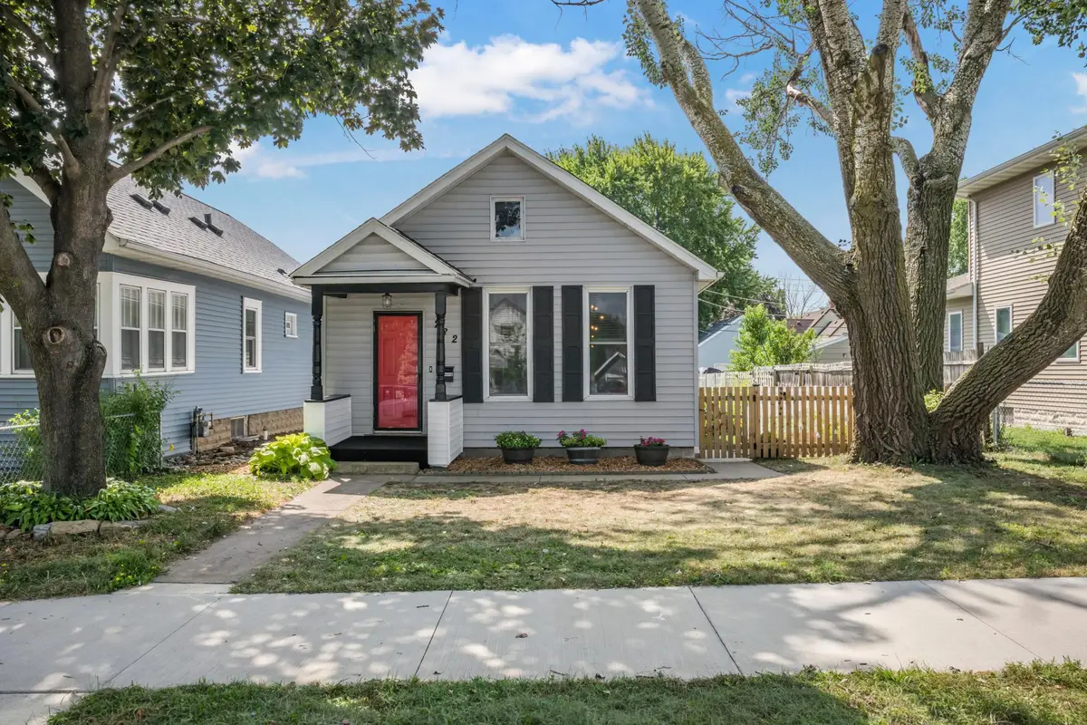 282 Annapolis Street E, West Saint Paul, MN 55118 - #1