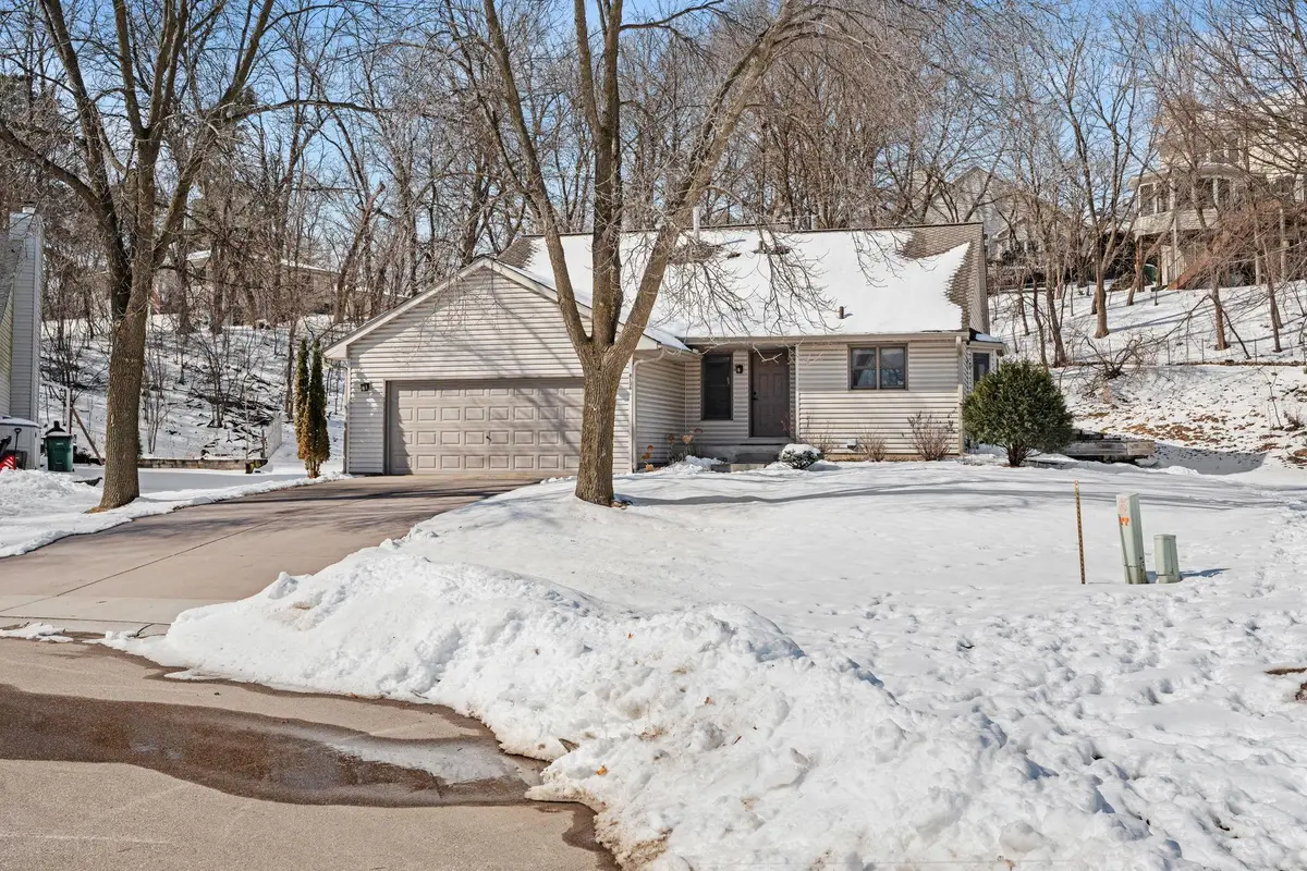 8136 Dakota Lane, Chanhassen, MN 55317 - #1