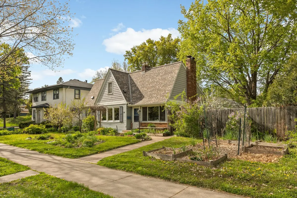 1469 Midway Parkway, Saint Paul, MN 55108 - #1