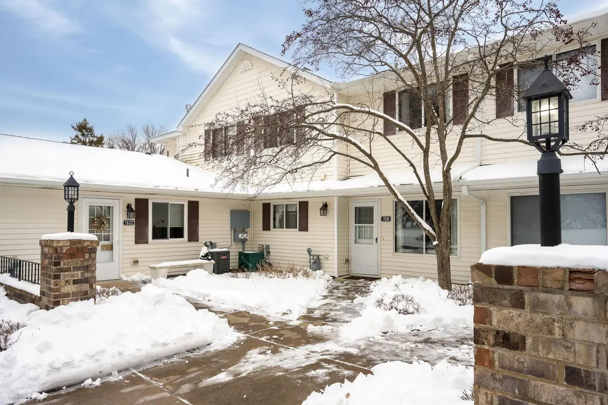 7630 13th Street N, Oakdale, MN 55128 - #1