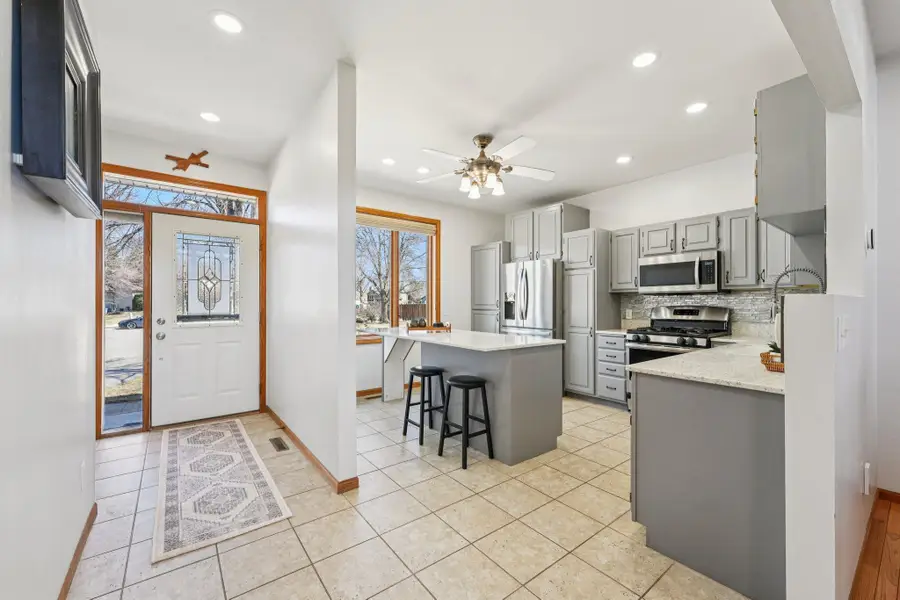 12137 88th Place N, Maple Grove, MN 55369 - #3