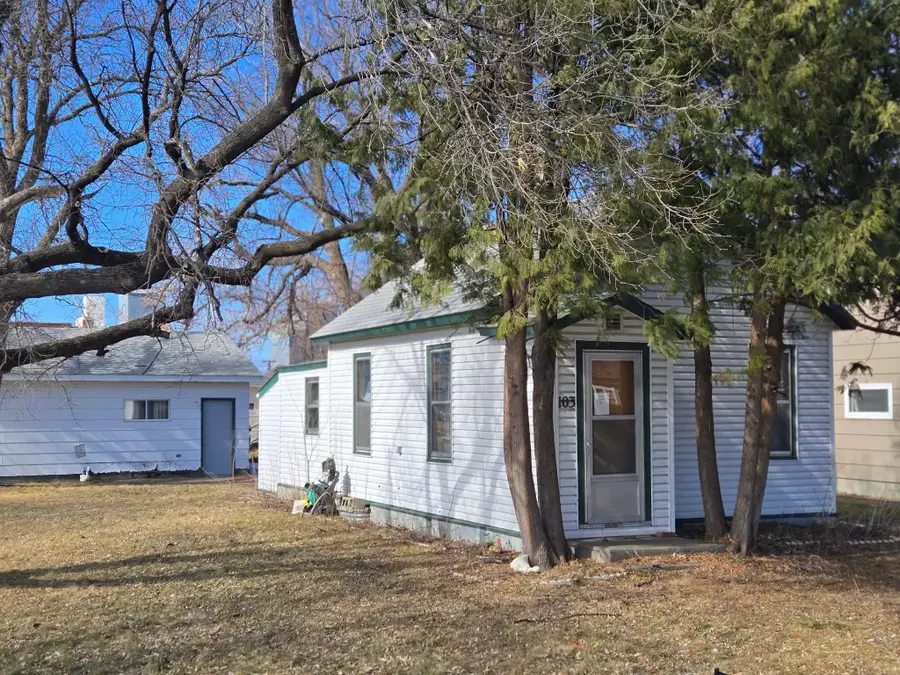 103 3rd Street Ne, Barnesville, MN 56514 - #3