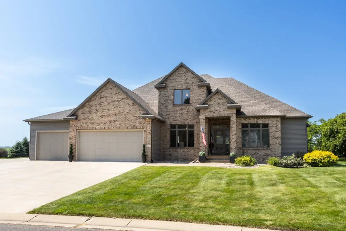 1046 Bush Court Sw, Eyota, MN 55934 - #1