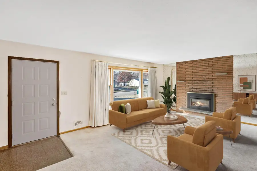 4831 104th Lane Ne, Circle Pines, MN 55014 - #3