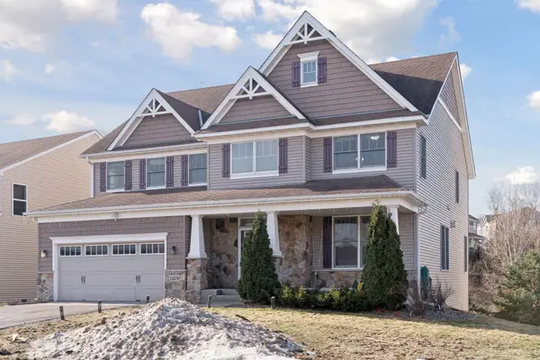 15376 Plumstone Drive, Eden Prairie, MN 55347