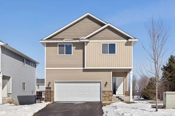 10760 Knollwood Lane, Woodbury, MN 55129