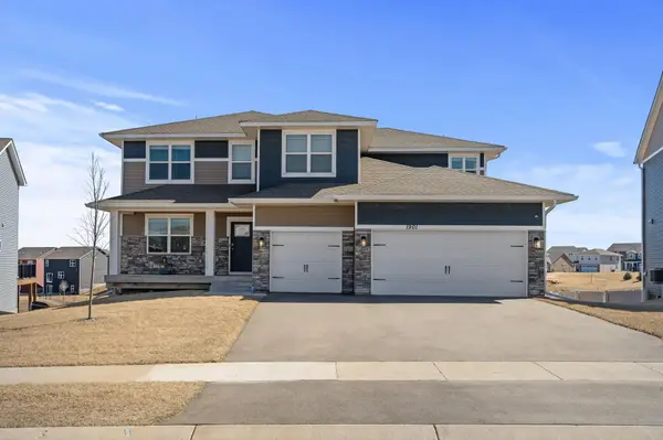 1901 Aztec Avenue, Shakopee, MN 55379