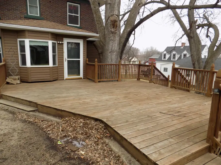 1009 South Street, Jackson, MN 56143 - #3