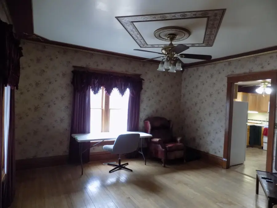 1009 South Street, Jackson, MN 56143 - #2