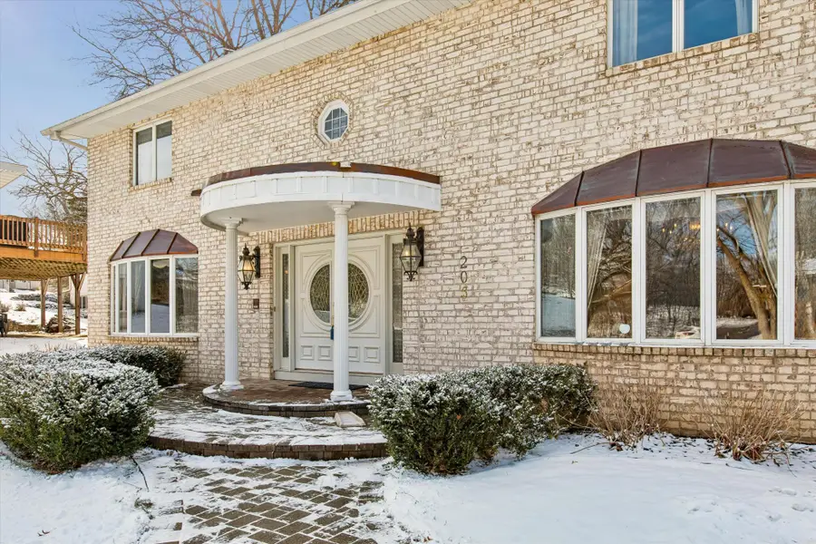 205 Hillcrest Court, Burnsville, MN 55337 - #2