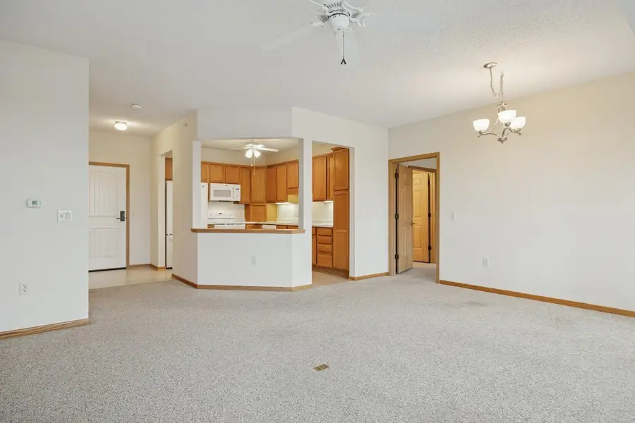 1900 Rush Lake Trail #315, New Brighton, MN 55112 - #3